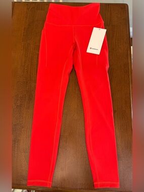 Lululemon Wunder Train HR Tight 25” Pockets Size 4